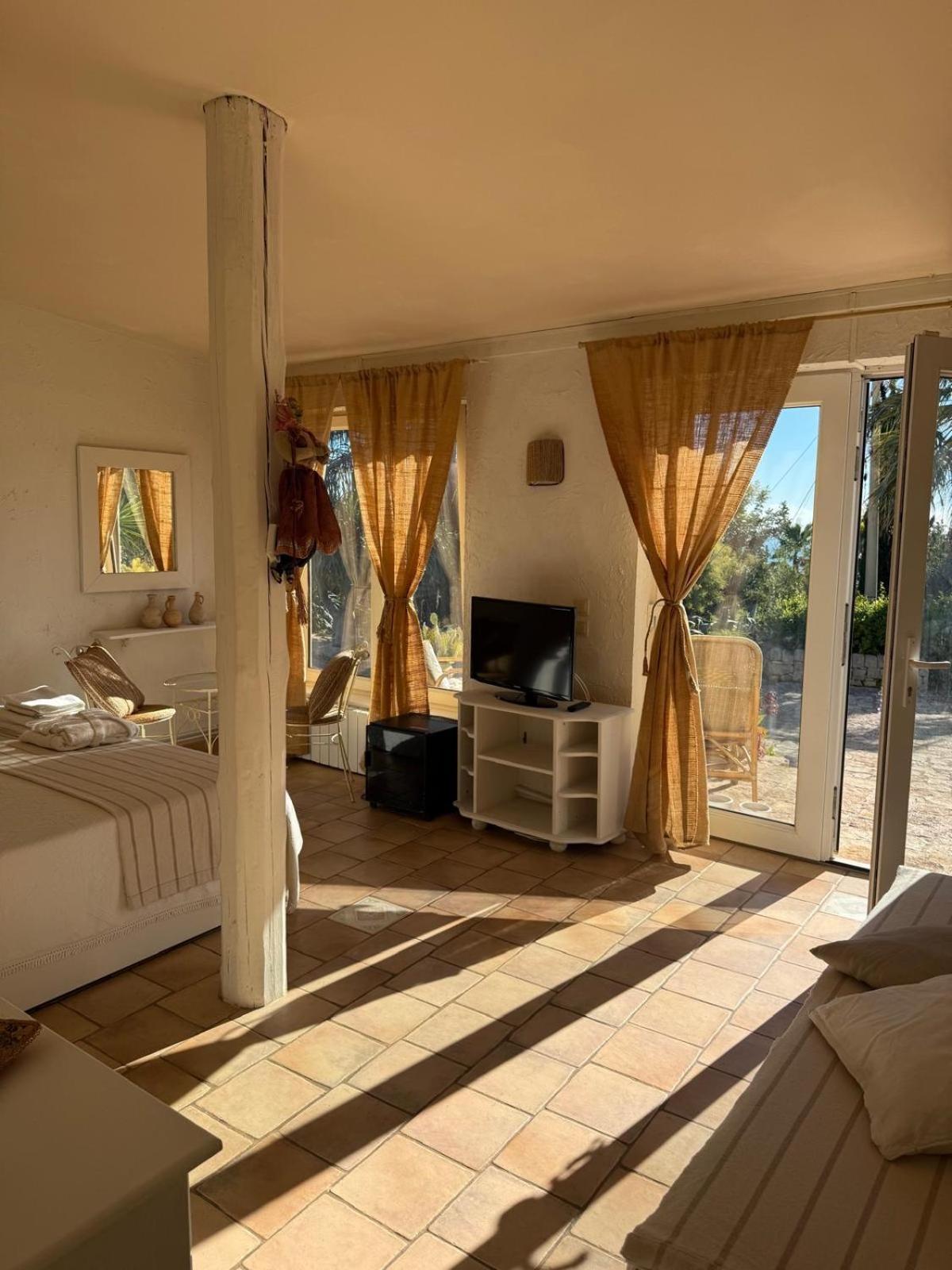 Poggio Bellavista Bed & Breakfast Sampieri Luaran gambar